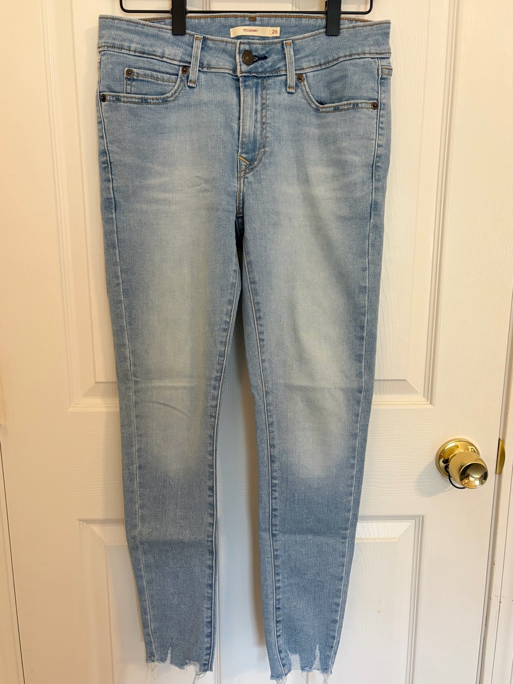 Levi’s 711 Skinny Jeans Women’s 26 - Going The Distance